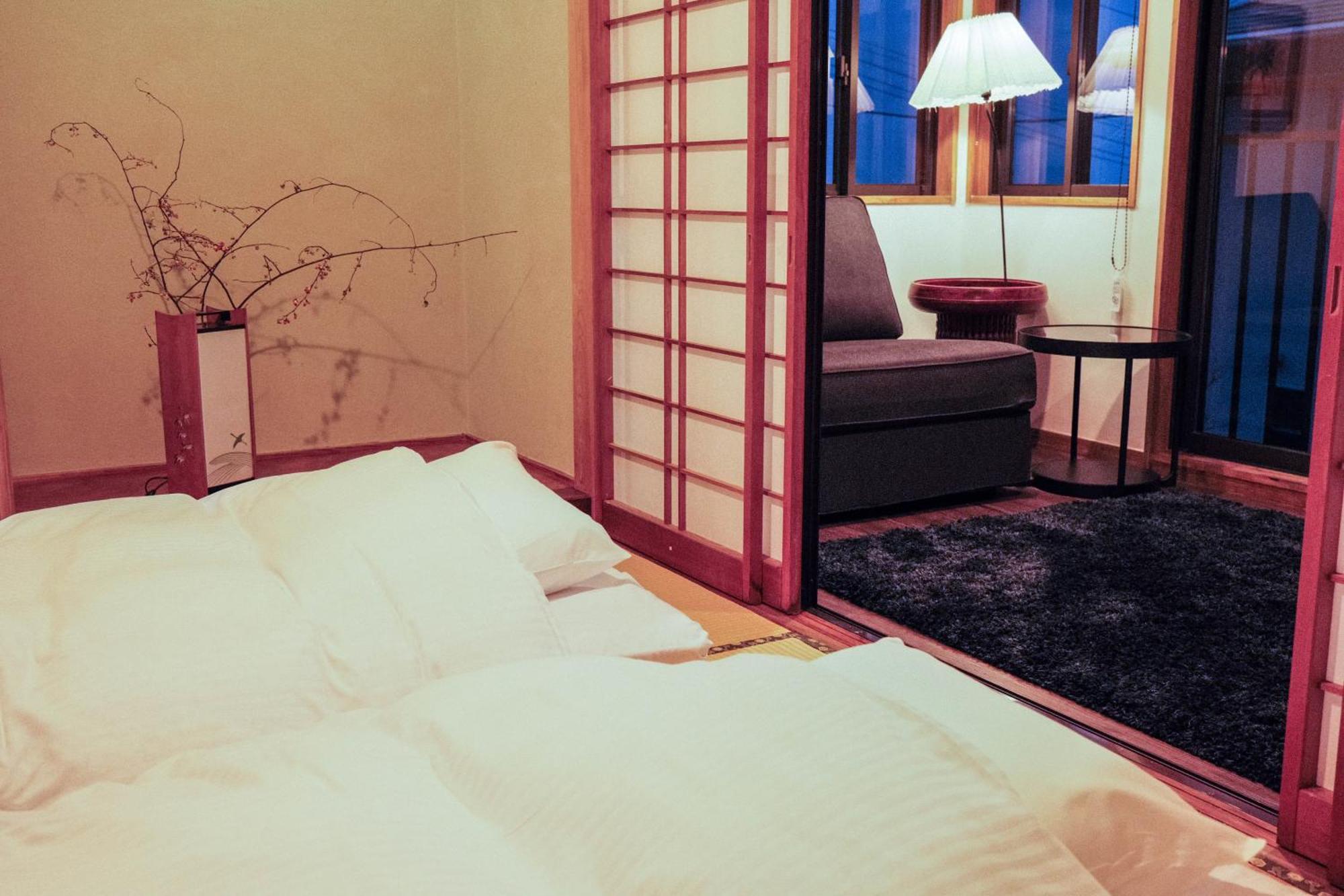 伊豆高原 温泉付別荘 Isana Mountain Villa Futo Exteriér fotografie