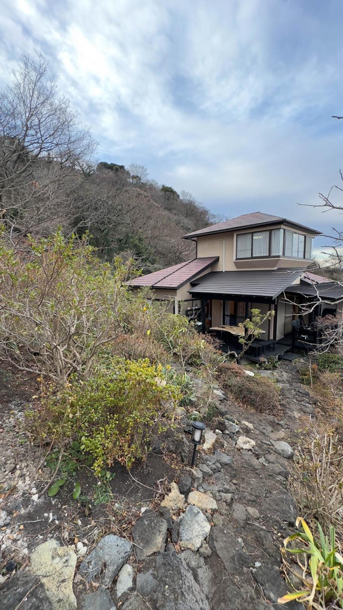伊豆高原 温泉付別荘 Isana Mountain Villa Futo Exteriér fotografie