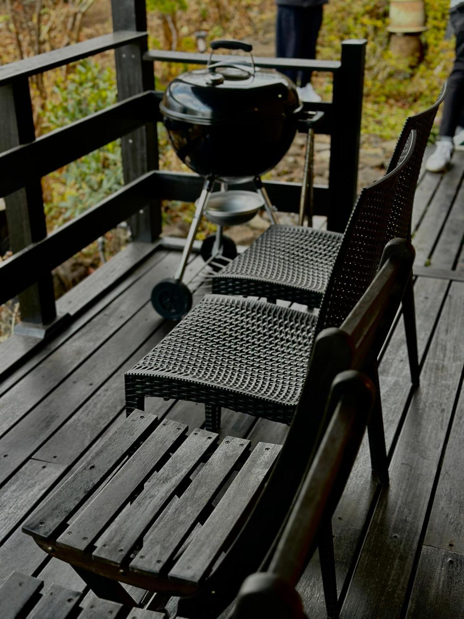 伊豆高原 温泉付別荘 Isana Mountain Villa Futo Exteriér fotografie